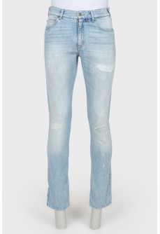 Men\'s light-blue jeans