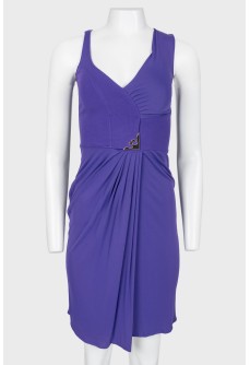 Violet sleeveless figure dress
