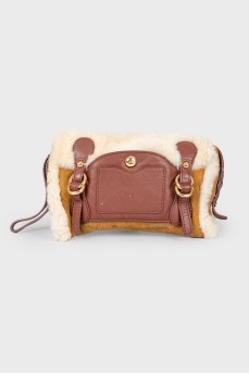 Leather bag with fur inserts, on a zipper
