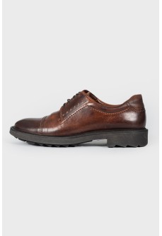 Men\'s brown oxford shoes