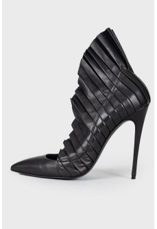 Pleated leather heels