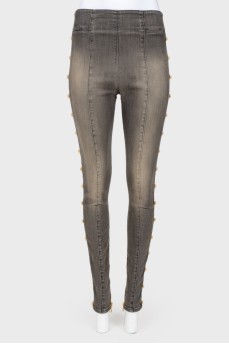 Skinny jeans with metal details