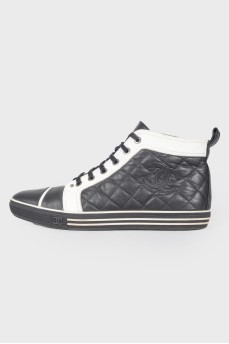 High quilted sneakers