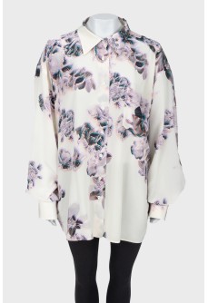Oversized shirt in floral print