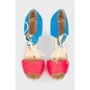 Bright sandals in two colors