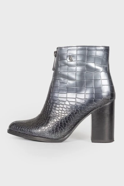 Textured leather ankle boots