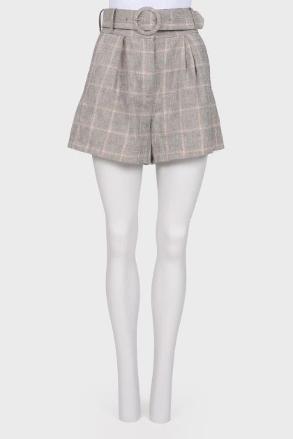 Checked pattern shorts with belt