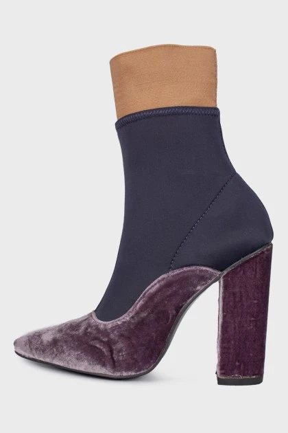 Combined velor ankle boots