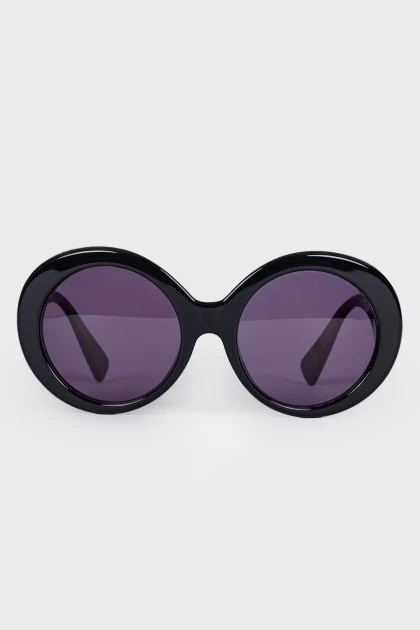 Black teashades sunglasses