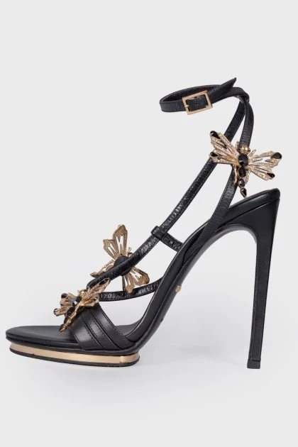 Leather sandals with dragonflies