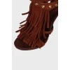 Suede sandals with long fringes