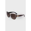 Leopard-print sunglasses