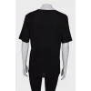 Black printed T-shirt with tag