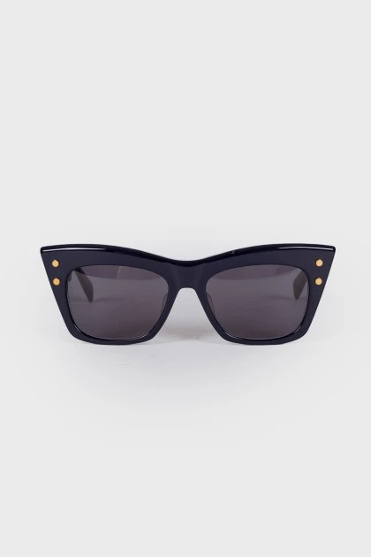 Dark blue sunglasses 