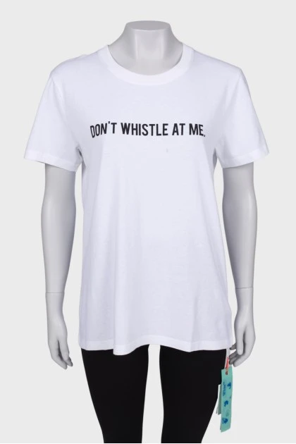 White T-shirt with a double-sided print, with a tag