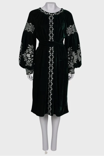 Velvet embroidered dress