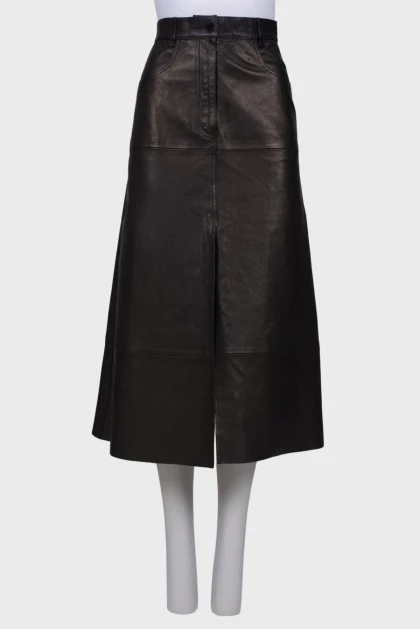 Black leather skirt with slit