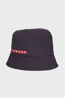 Hat with rubber logo