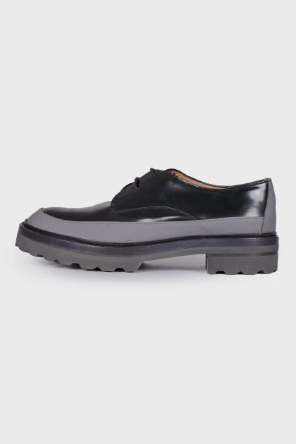 Leather derbies with gray insert