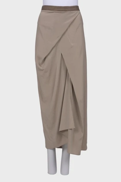 Silk beige skirt with slit