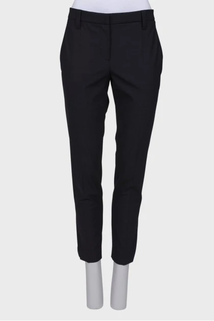 Wool trousers with a slit at the bottom