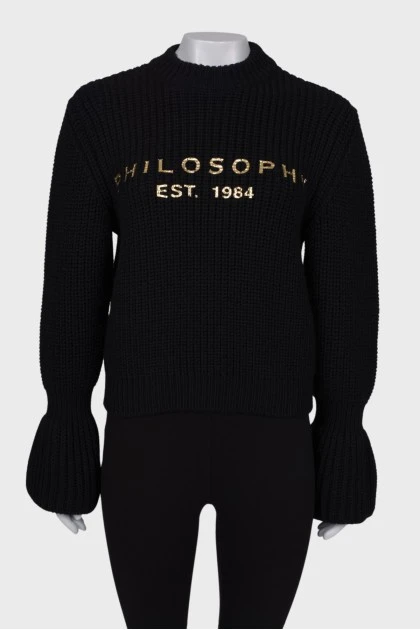 Sweater with wide cuffs, with a tag