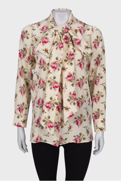 Silk blouse in floral print