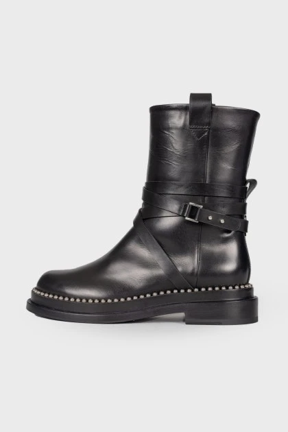 Leather boots with metallic rhinestones