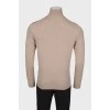 Men's wool sweater with a zip