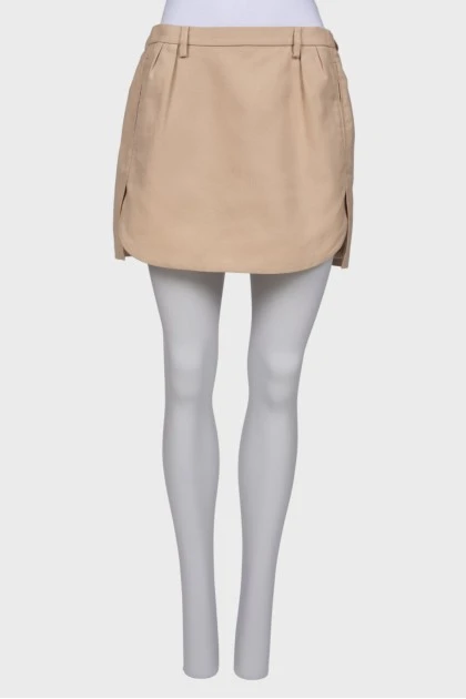 Beige skirt with elasticated waist