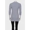 Gray jumper with 3/4 sleeve with tag