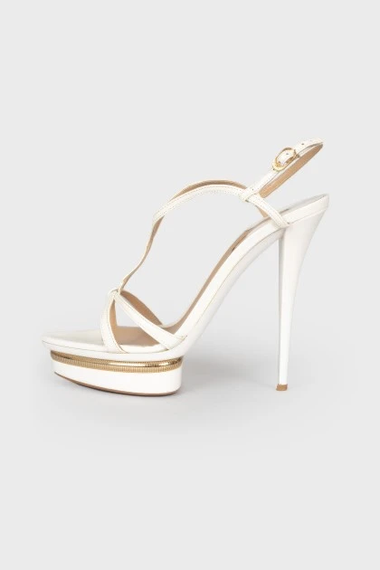 Leather sandals with gold-tone hardware