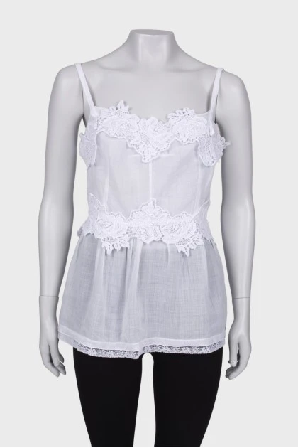 White top with lace patches