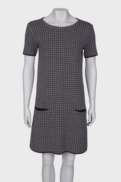 Wool dress with pockets