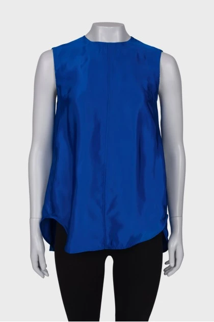 Blue sleeveless blouse with tag