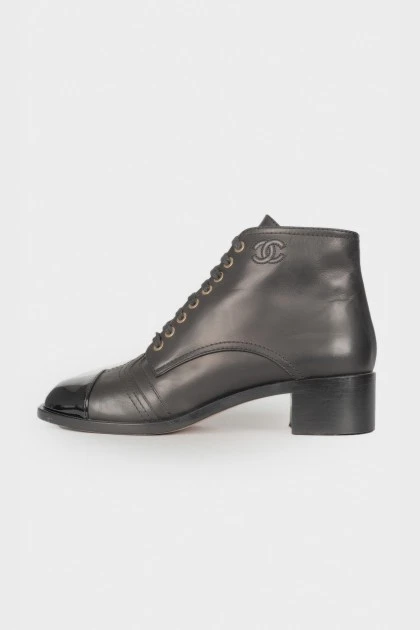 Walk'n Dior boots