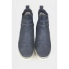 Blue flat boots