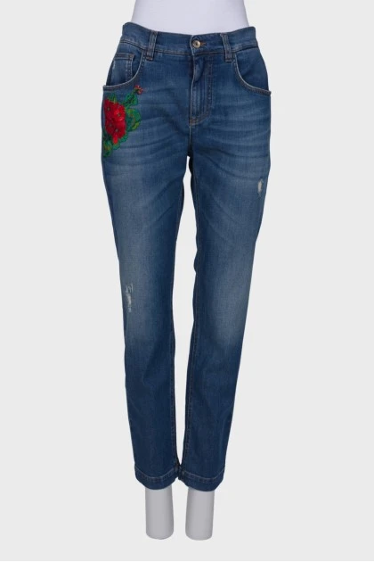 Embroidered boyfriend jeans