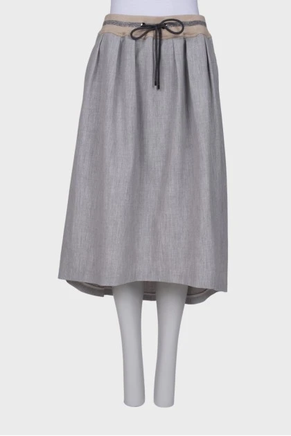 Gray pleated skirt