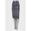 Pencil skirt in black and white print