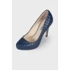 Navy blue quilted shoes
