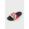 Men's slippers with brand logo