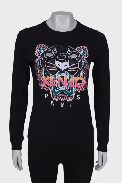 Sweatshirt with brand embroidery