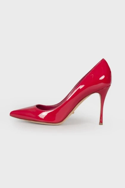 Raspberry patent leather shoes