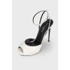 Vintage white heeled sandals