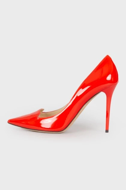 Red patent leather pumps
