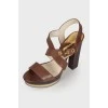 Leather sandals with golden buckle