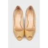 Gold-tone open-toed shoes