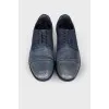 Men's leather shoes with jeans