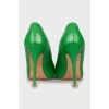 Green stiletto shoes 